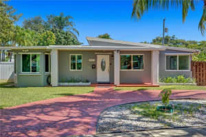 211 S 57TH WY, Hollywood, FL 33023 Sold 01/31/23