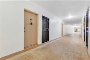 3000 NE 16th Ave, Oakland Park, FL 33334, Sold 11/28/22