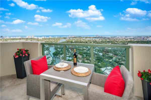 411 S New River Dr E, Fort Lauderdale, FL 33301, Sold 01/06/23