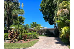 37 Seneca Rd, Sea Ranch Lakes, FL 33308, Sold 12/15/22