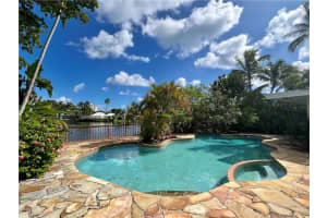 37 Seneca Rd, Sea Ranch Lakes, FL 33308, Sold 12/15/22