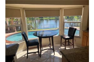 10282 SW 9th Ln, Pembroke Pines, FL 33025, Sold 11/30/22
