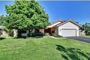 21111 Escondido Way N, Boca Raton, FL 33433, Sold 02/08/23