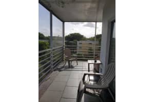 4046 NW 19th St, Lauderhill, FL 33313, Sold 04/03/23