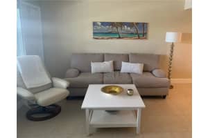 5203 NE 24th Terrace, Fort Lauderdale, FL 33308, Sold 12/06/22