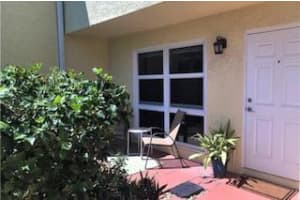 2805 N Highway A1a F, Hutchinson Island