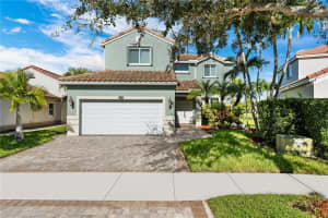 916 Stanton Dr, Weston, FL 33326, Sold 12/01/22