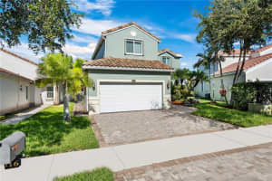 916 Stanton Dr, Weston, FL 33326, Sold 12/01/22