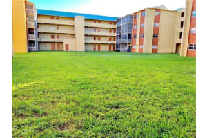 3710 NW 21st St, Lauderdale Lakes, FL 33311, Sold 05/08/23