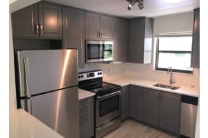 21911 Lake Forest Cir, Boca Raton, FL 33433, Sold 11/07/22