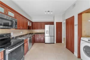 8400 NW 140th St, Miami Lakes, FL 33016, Sold 11/04/22