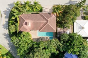 2817 N Atlantic Blvd, Fort Lauderdale, FL 33308, Sold 12/06/22