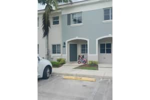 1675 SE 30th St, Homestead, FL 33035 Sold 07/21/23