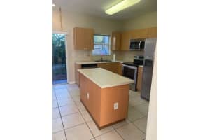 1675 SE 30th St, Homestead, FL 33035 Sold 07/21/23