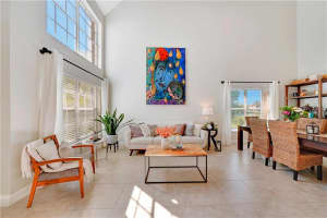 20390 SW 3rd St, Pembroke Pines, FL 33029, Sold 11/30/22
