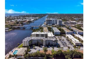 651 Snug Harbor Dr, Boynton Beach, FL 33435, Sold 12/01/22