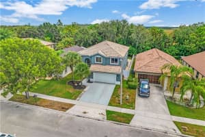 2233 NW 208th Ter, Pembroke Pines, FL 33029 Sold 01/11/23
