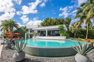 2628 SE 10th St, Pompano Beach, FL 33062, Sold 11/16/22