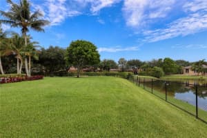 13889 SW 41st St, Davie, FL 33330 Sold 02/13/23