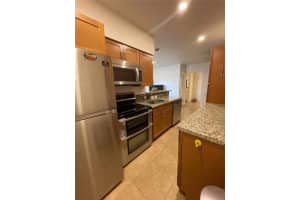 MLS# F10352006, Hollywood, Florida 33019