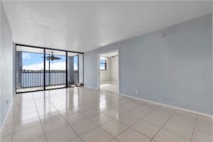 106  Lake Emerald Dr   304, Oakland Park, FL 33309 Sold 11/22/22