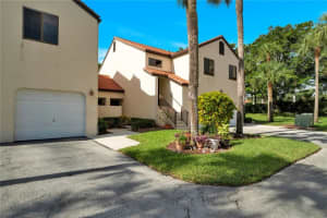 10 Vía De Casas Sur, Boynton Beach, FL 33426, Sold 11/21/22