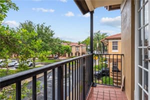 6859  Julia Gardens Dr   6859, Coconut Creek, FL 33073 Sold 11/18/22
