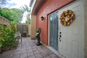 20936  Bay Ct   328-2, Aventura, FL 33180 Sold 11/16/22