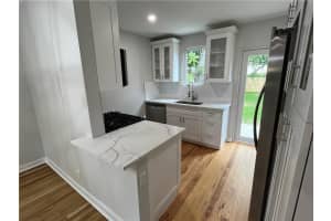 607  Claremore Dr, West Palm Beach, FL 33401 Sold 12/09/22