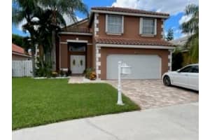 302  Bridgeton Rd, Weston, FL 33326 Sold 01/12/23