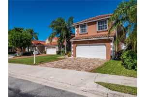 302  Bridgeton Rd, Weston, FL 33326 Sold 01/12/23