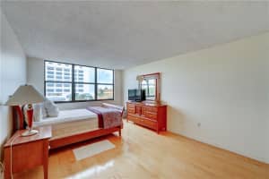 322  BUCHANAN ST   407, Hollywood, FL 33019 Sold 01/18/23