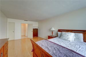 322  BUCHANAN ST   407, Hollywood, FL 33019 Sold 01/18/23