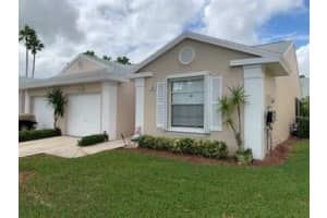 470 SE 21st Ln, Homestead, FL 33033, Sold 03/03/23