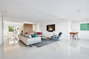 215 N Birch Rd   3B, Fort Lauderdale, FL 33304 Sold 12/09/22