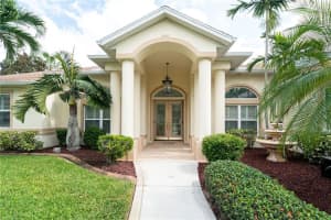 3061 Southern Oaks Dr, Merritt Island, FL 32952, Sold 03/31/23