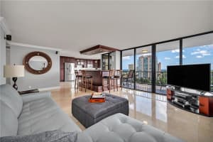 936  Intracoastal Dr   10D, Fort Lauderdale, FL 33304 Sold 03/22/23