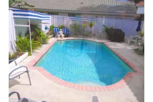 1842 NW 97th Ave, Plantation, FL 33322 Sold 02/28/23