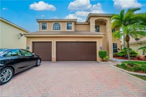 15262 SW 20th St, Miramar, FL 33027 Sold 01/09/23