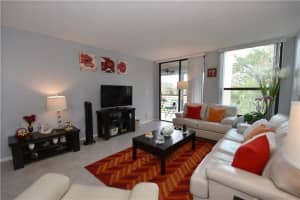 6701 N University Dr, Tamarac, FL 33321, Sold 12/19/22