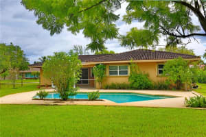 4000 NW 103rd Dr, Coral Springs, FL 33065 Sold 01/13/23