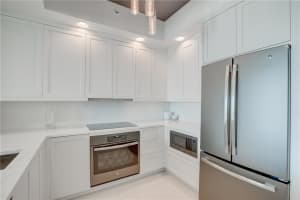 315 NE 3rd Ave   1908, Fort Lauderdale, FL 33301 Sold 12/12/22