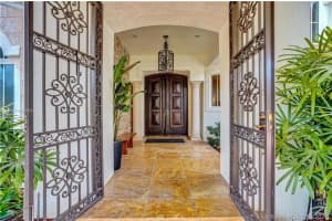 2920 Hunter Rd, Weston, FL 33331, Sold 02/14/23