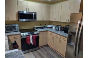 533 NE 3rd Ave   339, Fort Lauderdale, FL 33301 Sold 12/09/22