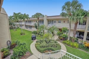 624  Snug Harbor Dr   B16, Boynton Beach, FL 33435 Sold 03/08/23