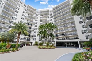 5100 Dupont Blvd, Fort Lauderdale, FL 33308, Sold 03/24/23