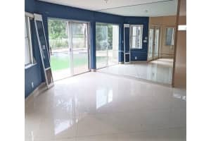 5811 NW 60th St, Parkland, FL 33067 Sold 05/01/23