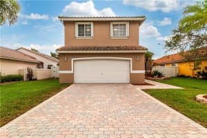 231 SW 192nd Ter, Pembroke Pines, FL 33029 Sold 12/16/22
