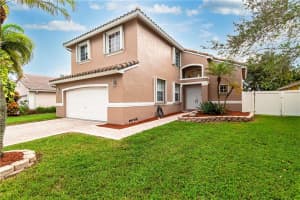 231 SW 192nd Ter, Pembroke Pines, FL 33029 Sold 12/16/22