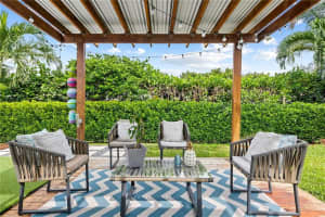 807 SE 11th Ct, Fort Lauderdale, FL 33316 Sold 07/07/23